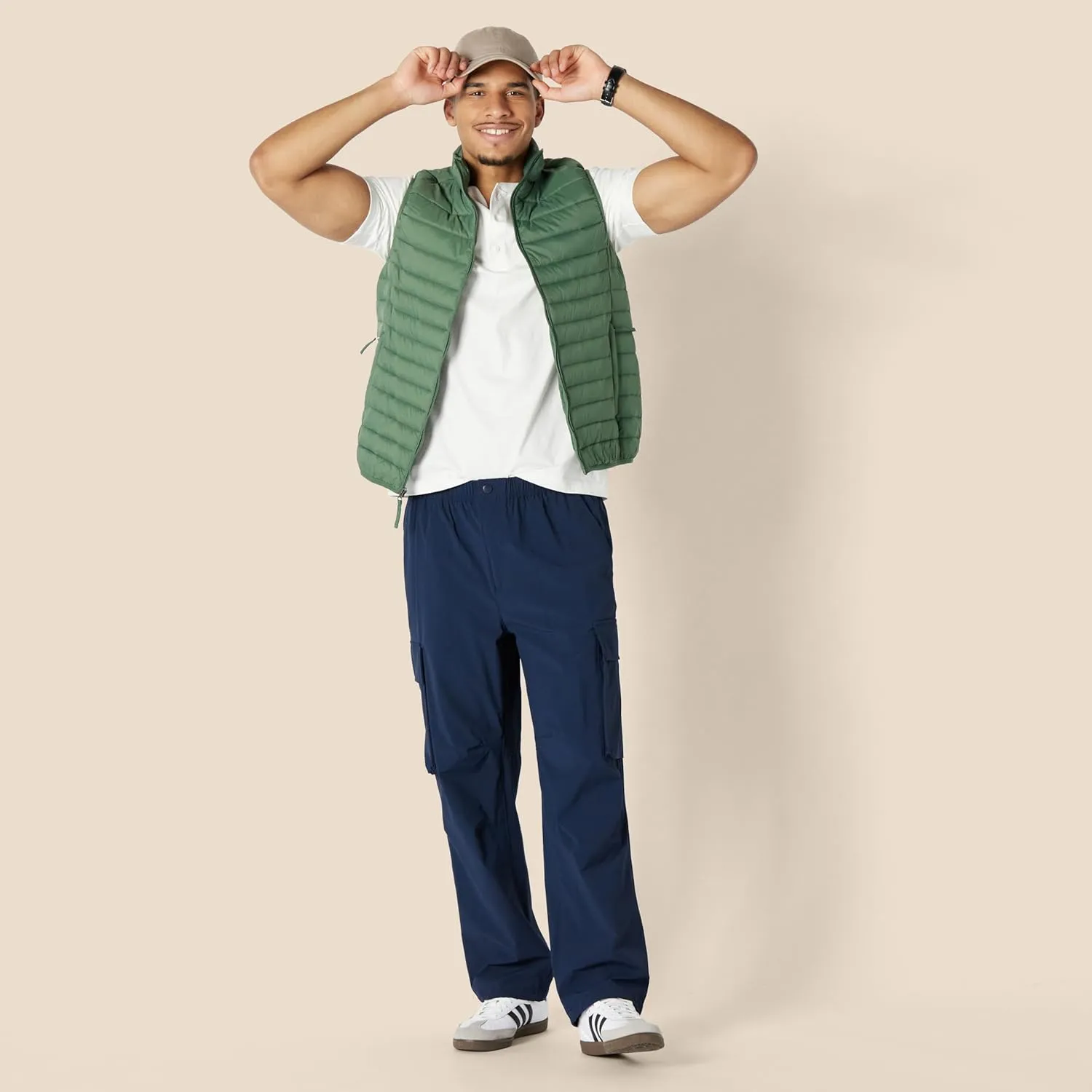 Amazon Essentials Men's Loose-Fit Lightweight Stretch Parachute Pant