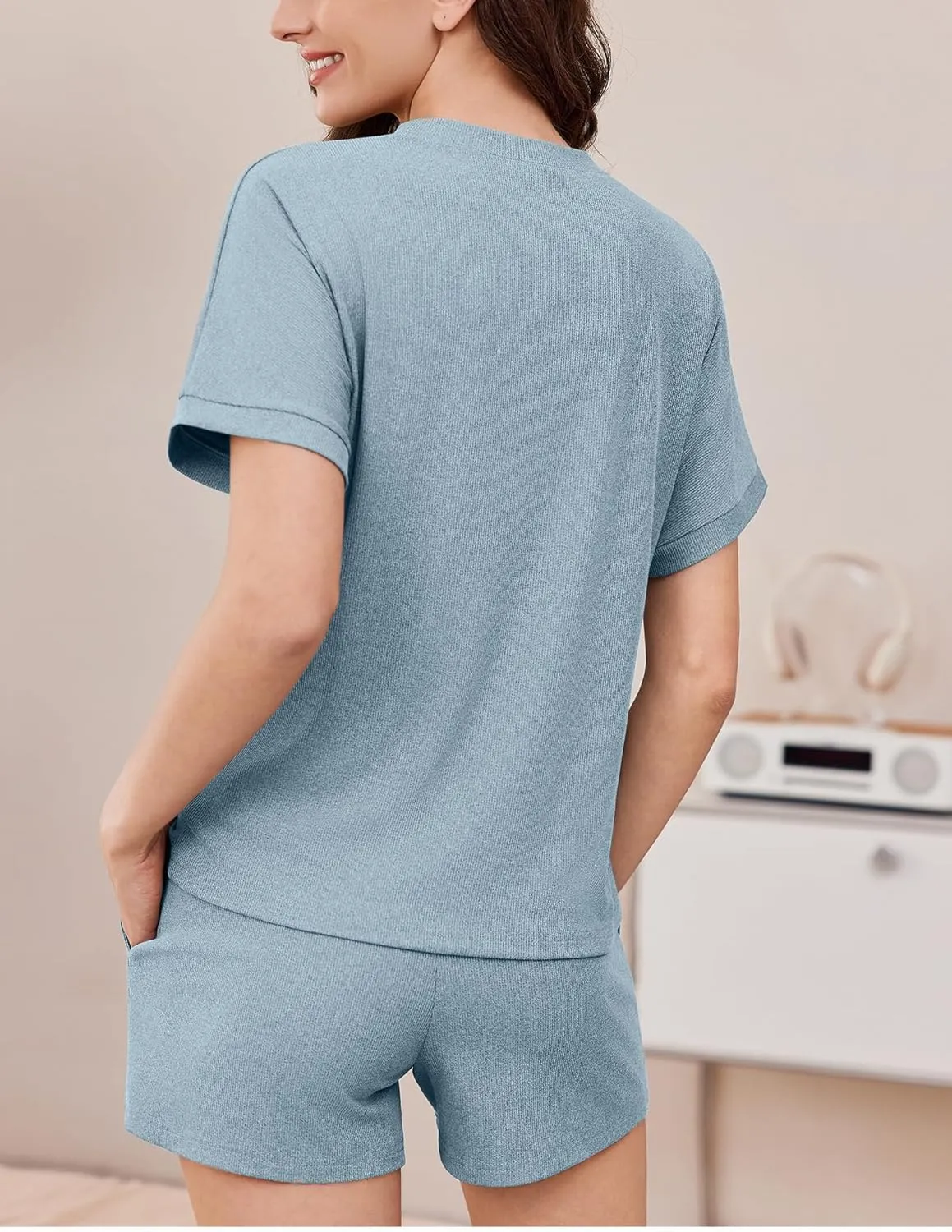 Ekouaer Pajamas Set 2 Piece Ribbed Knit Pjs Short Sleeve Tops and Shorts Sleepwear Summer Pajama Soft Lounge Sets S-XXL