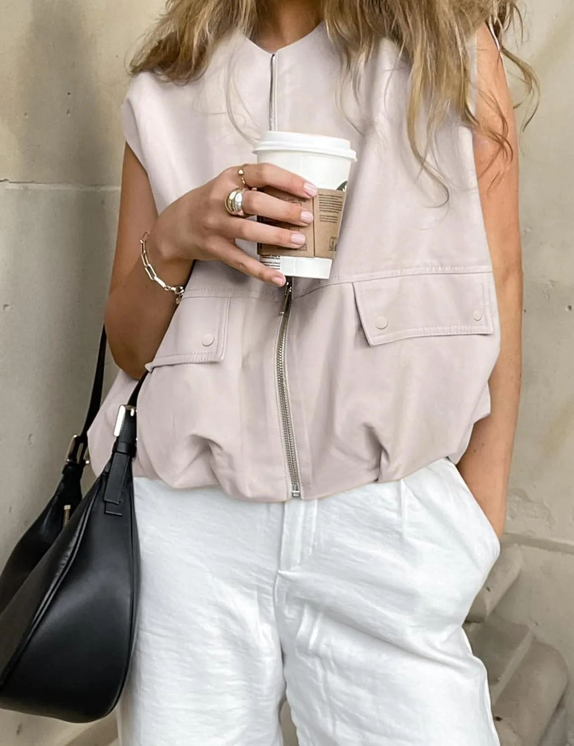 PAODIKUAI Women's Casual Zip Up Vest Cargo Ruched Hem Lightweight Sleeveless Blazer Oversized Jackets Top with Pockets