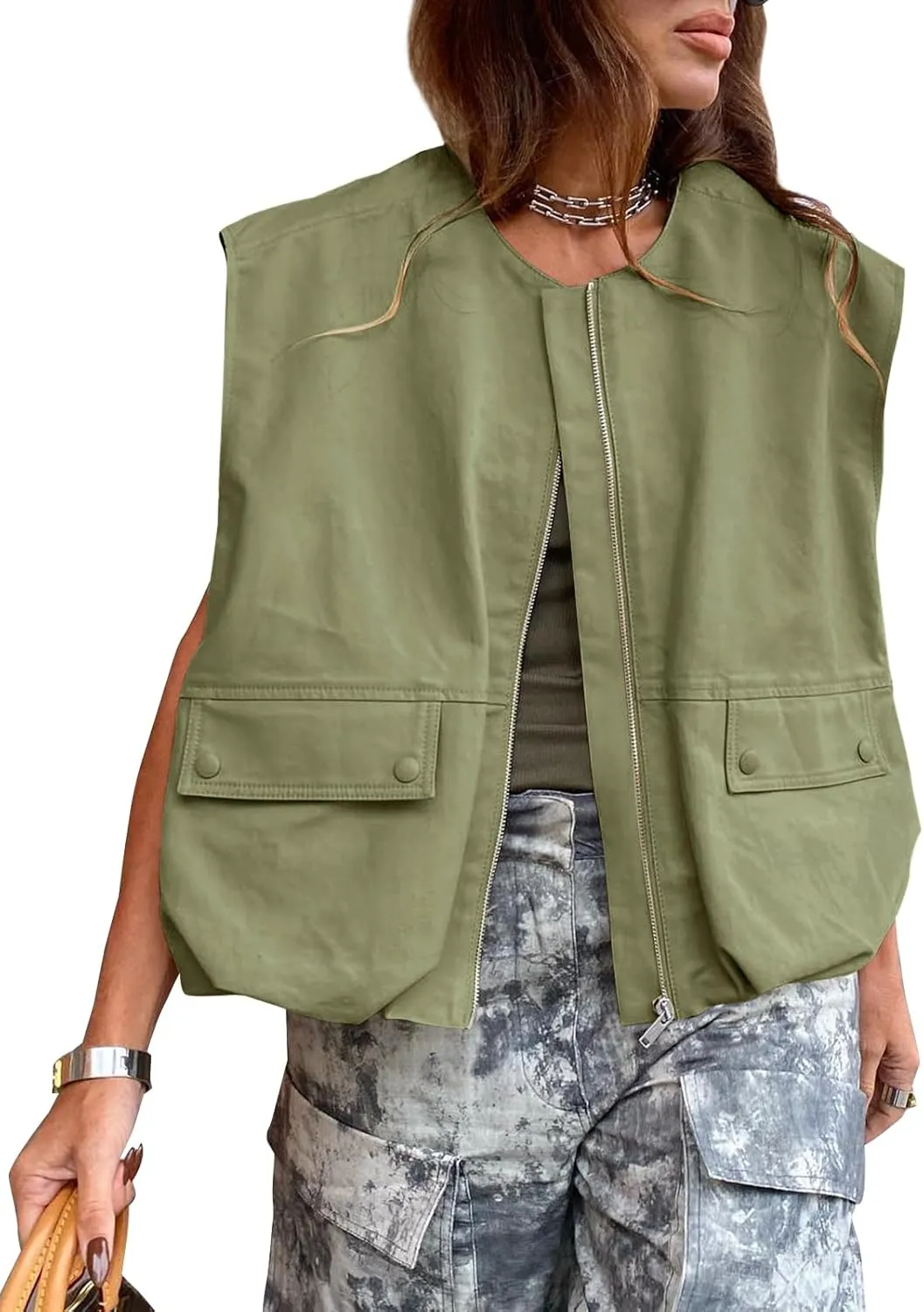 PAODIKUAI Women's Casual Zip Up Vest Cargo Ruched Hem Lightweight Sleeveless Blazer Oversized Jackets Top with Pockets