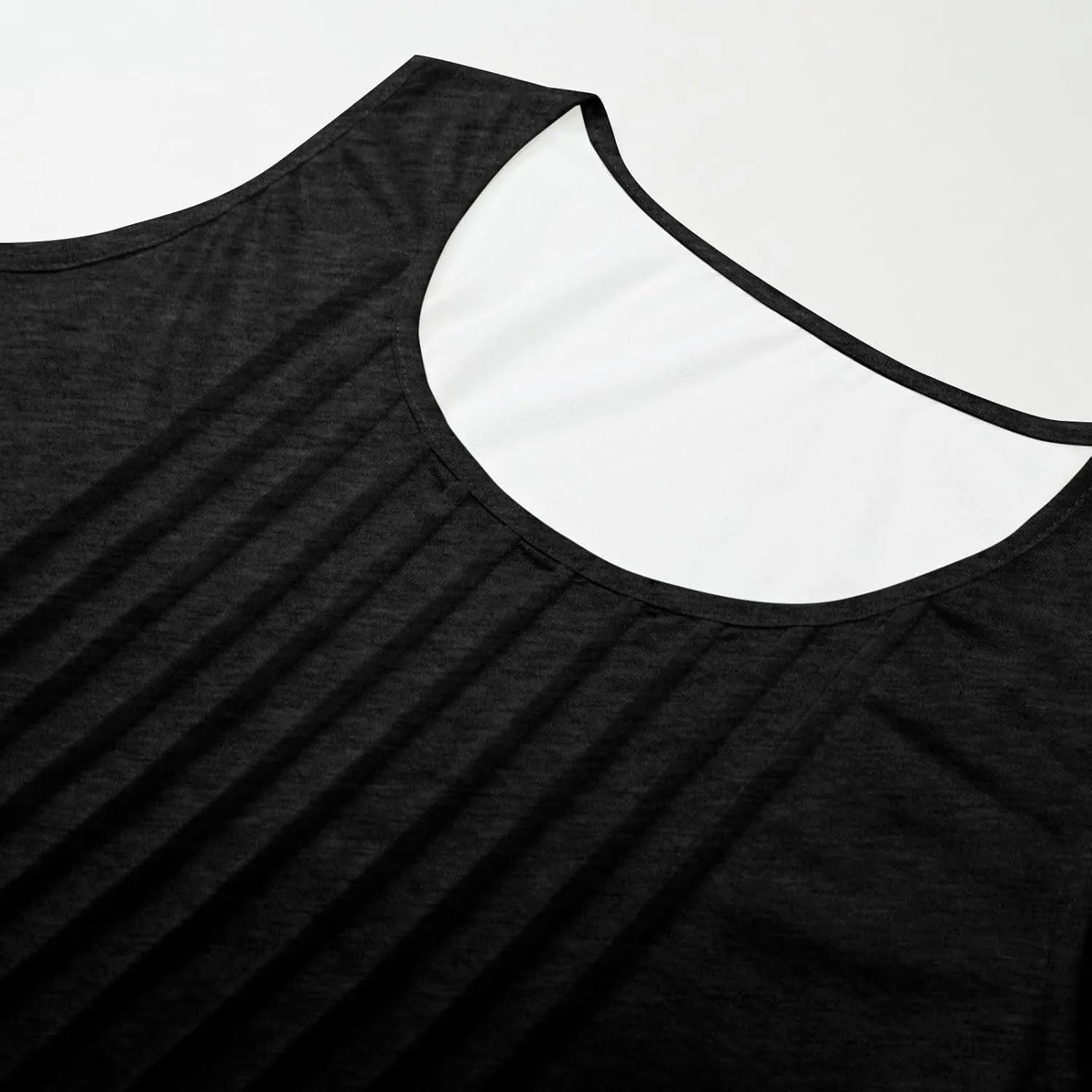 Tank Tops for Women 2025 Trendy Causal Crewneck Flowy Loose Fit Tank Top Sleeveless Summer Tops Tshirts
