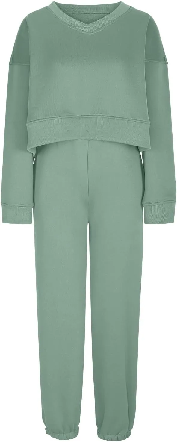 Womens Fall 2 Piece Outfits Casual Sweatsuits Sets Long Sleeve Crop Tops Sweatshirt Loose Sweatpants with Pockets