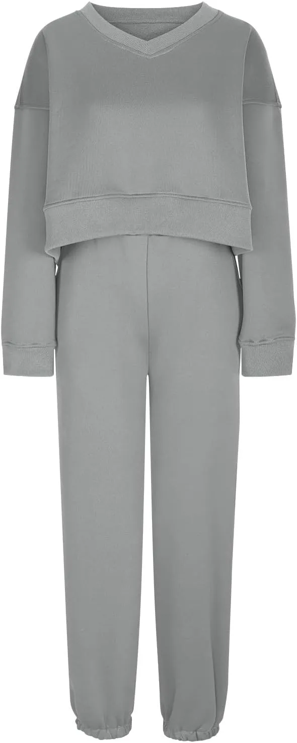 Womens Fall 2 Piece Outfits Casual Sweatsuits Sets Long Sleeve Crop Tops Sweatshirt Loose Sweatpants with Pockets