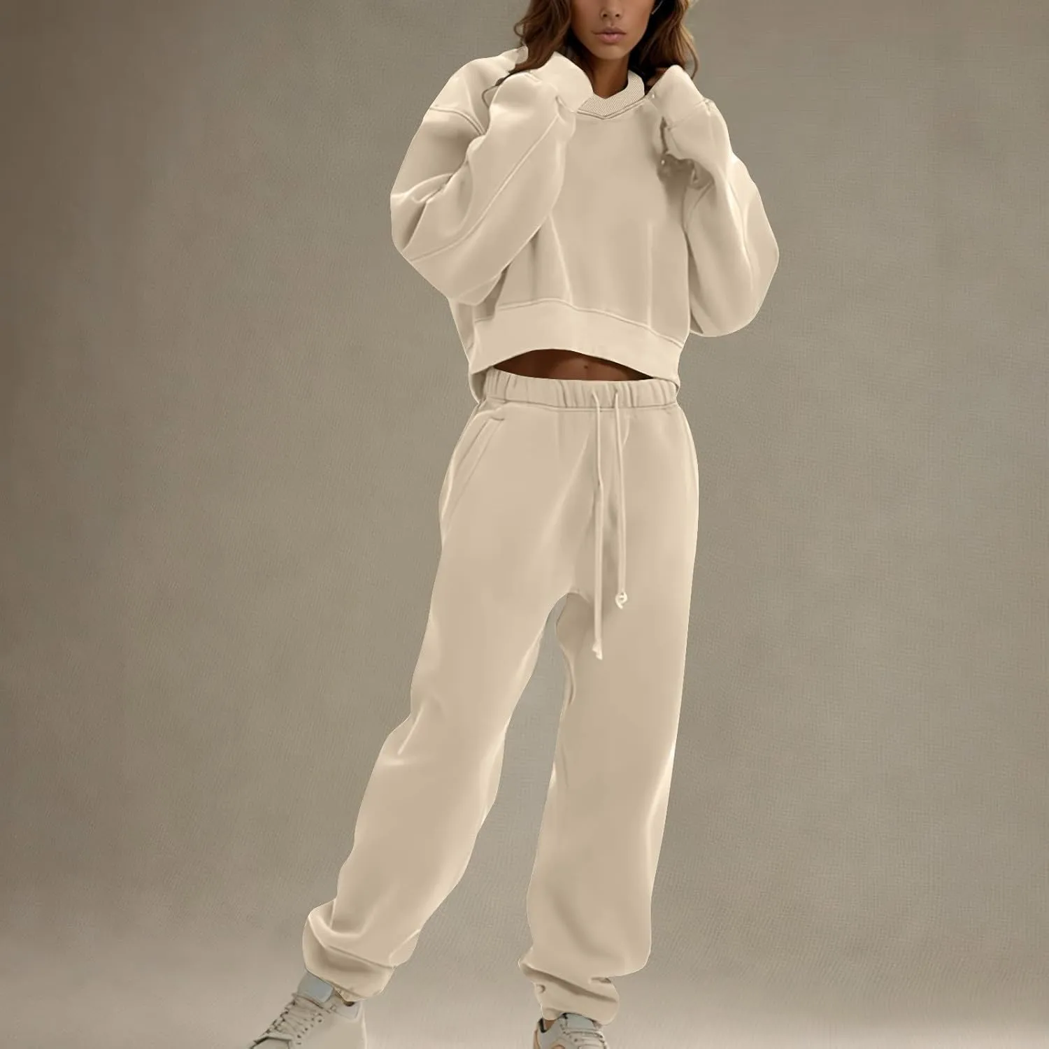 Womens Fleece 2 Piece Outfits Cropped Pullover Sweatshirt and Joggers Pants Set Long Sleeve Tracksuit Sweatsuit