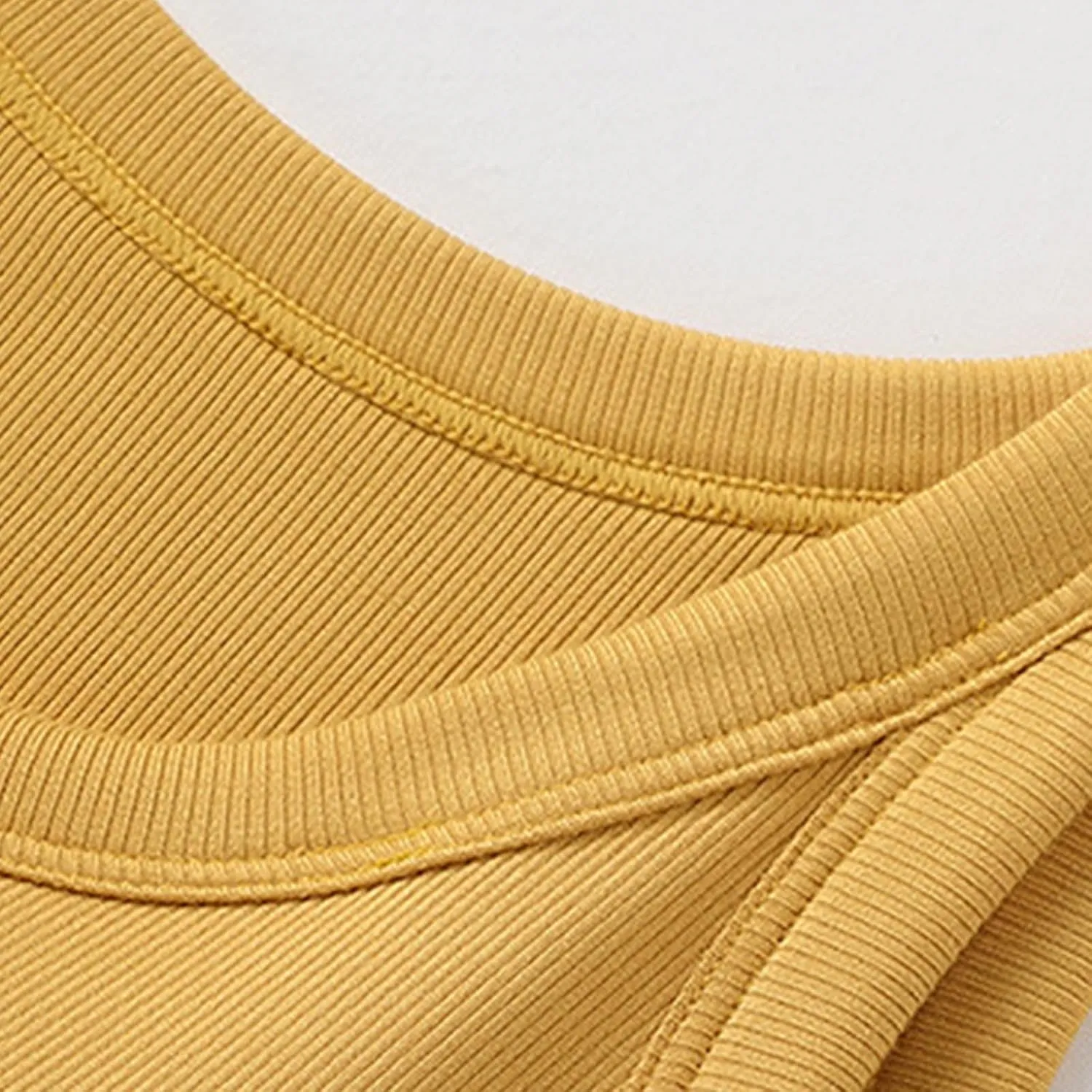 Women's Spaghetti Strap Tank Top with Built in Bra U Neck Lightweight Soft Basic Shirts Seamless Lounge Casual Tanks